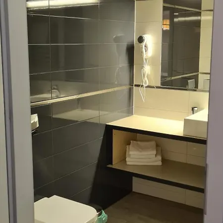 Czarna Gora S25 * Sienna (Klodzko)